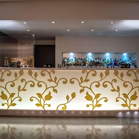 Western Quattrotorri 4*