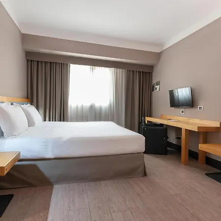 Hotel Western Quattrotorri