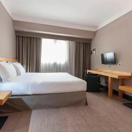 Western Quattrotorri 호텔 4*